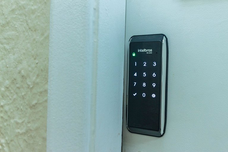 Apto Completo no Coração de Copa - 200m da Praia